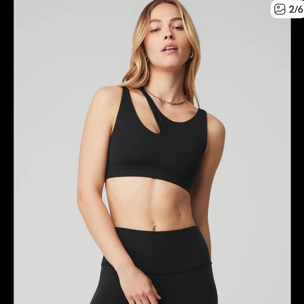 ALO Peak Sports Bra - never worn
